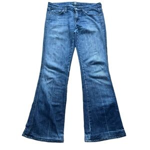7 For All Mankind Jeans  Bootcut Low Rise Medium Washed Size 28"